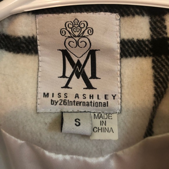 Dress Coat - Picture 2 of 3